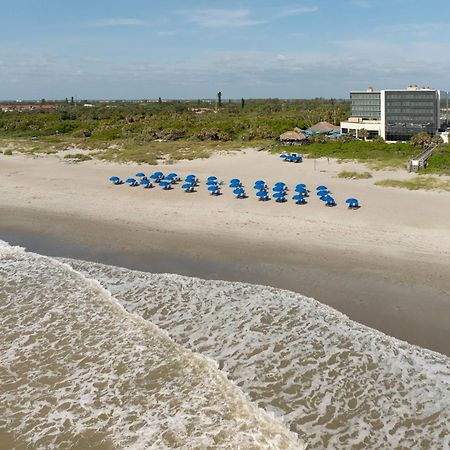 Hilton Cocoa Beach Oceanfront Exterior photo