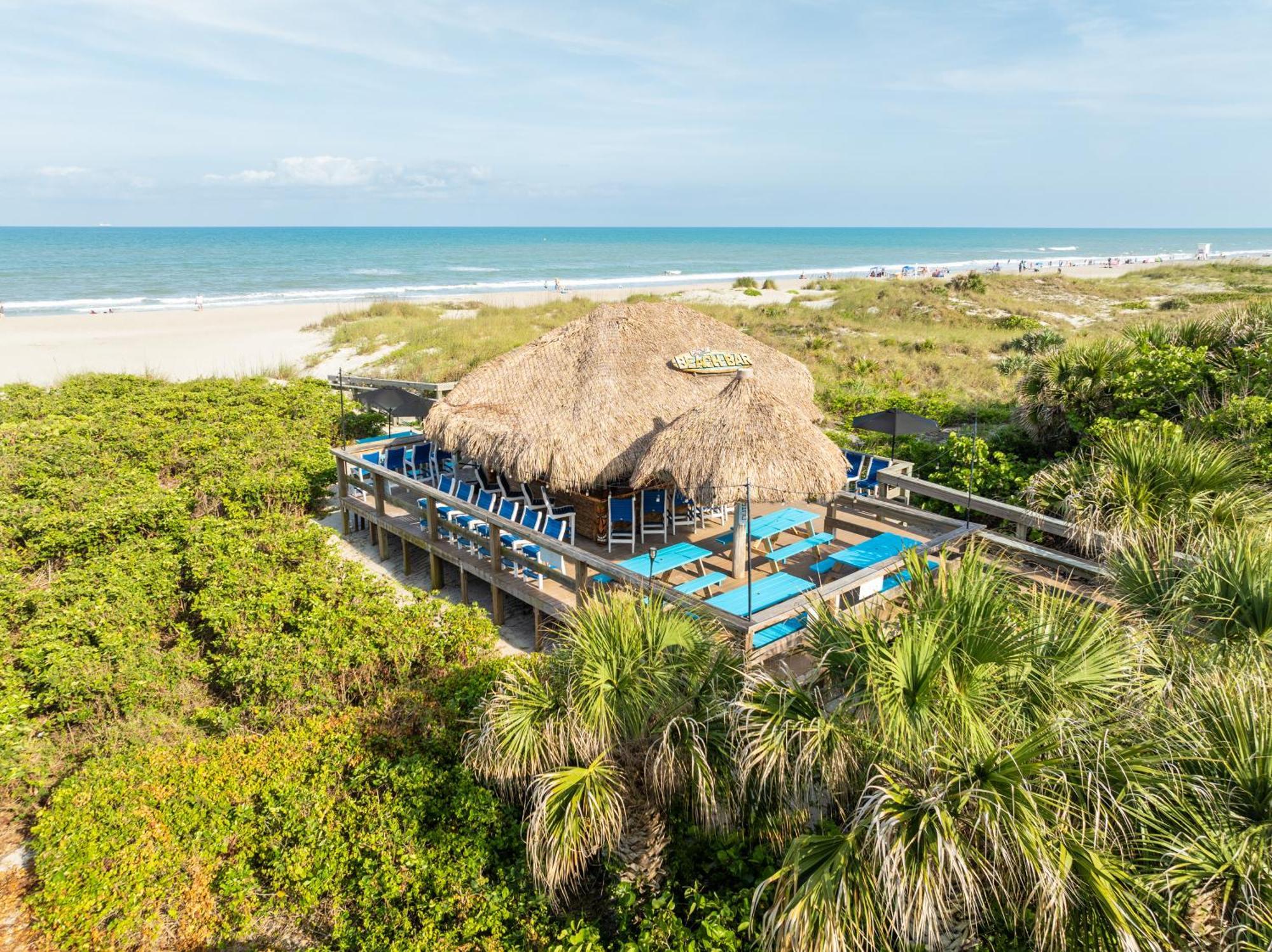 Hilton Cocoa Beach Oceanfront Exterior photo