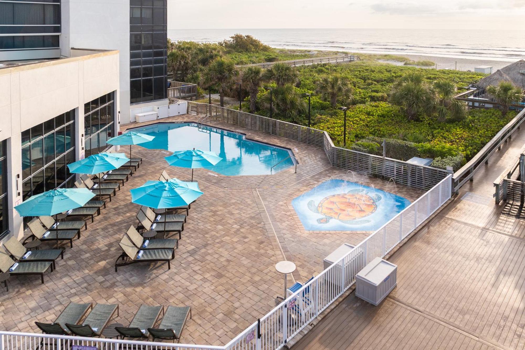 Hilton Cocoa Beach Oceanfront Exterior photo