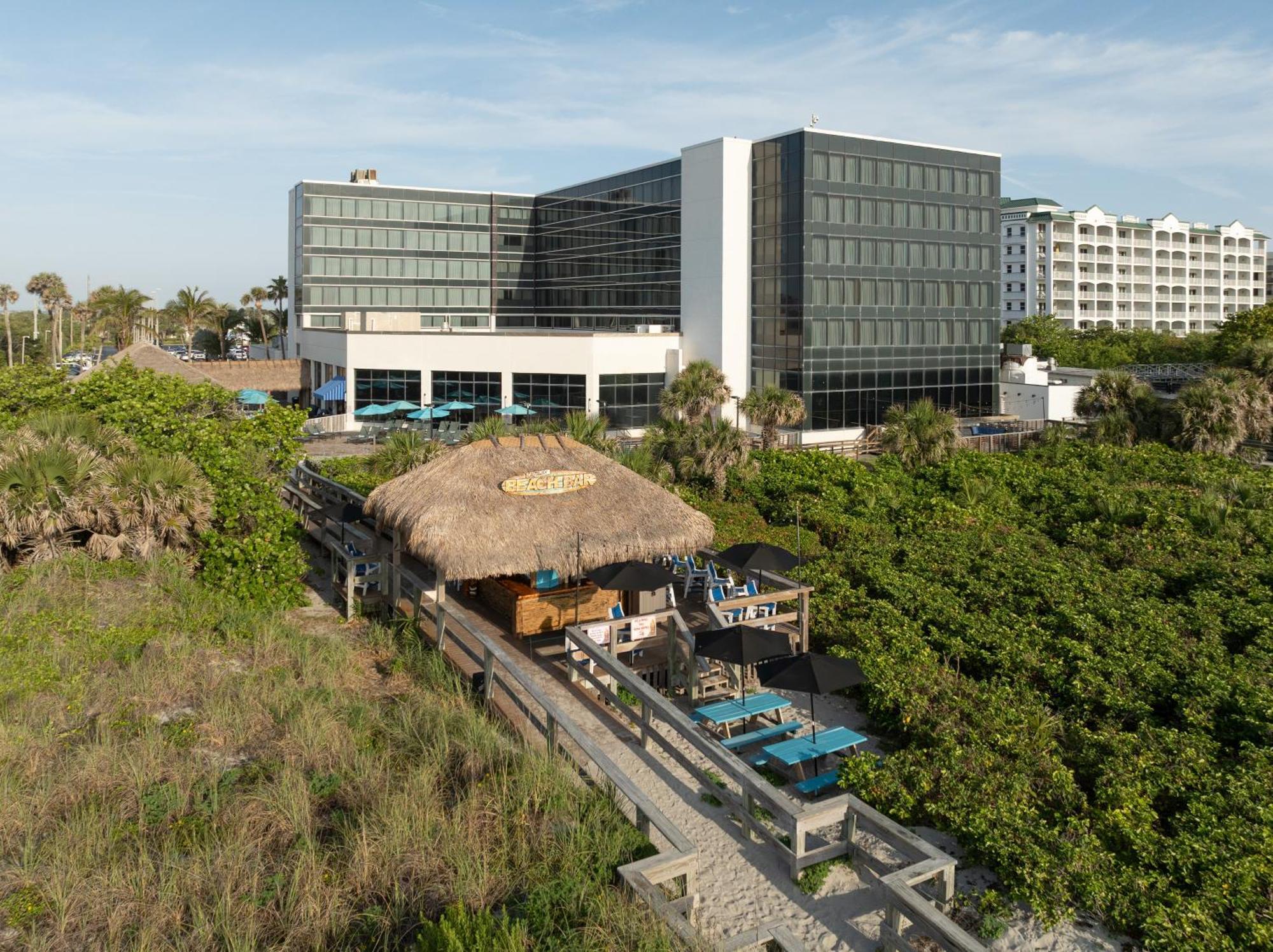 Hilton Cocoa Beach Oceanfront Exterior photo